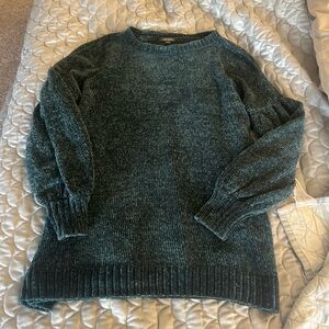 Wild Fable Fuzzy Sweater Size Medium Green Pullover Casual Winter Party